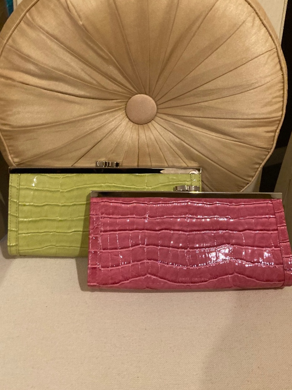2 VTG ROLFS Patent Leather Clutches or Wallets Pink and Green NWT